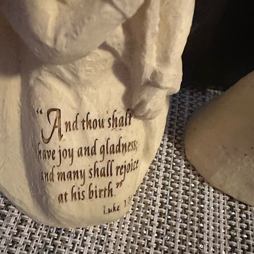 Nativity 8 piece set New King James Stone Resin Ivory Luke John Matthew - Picture 8 of 12